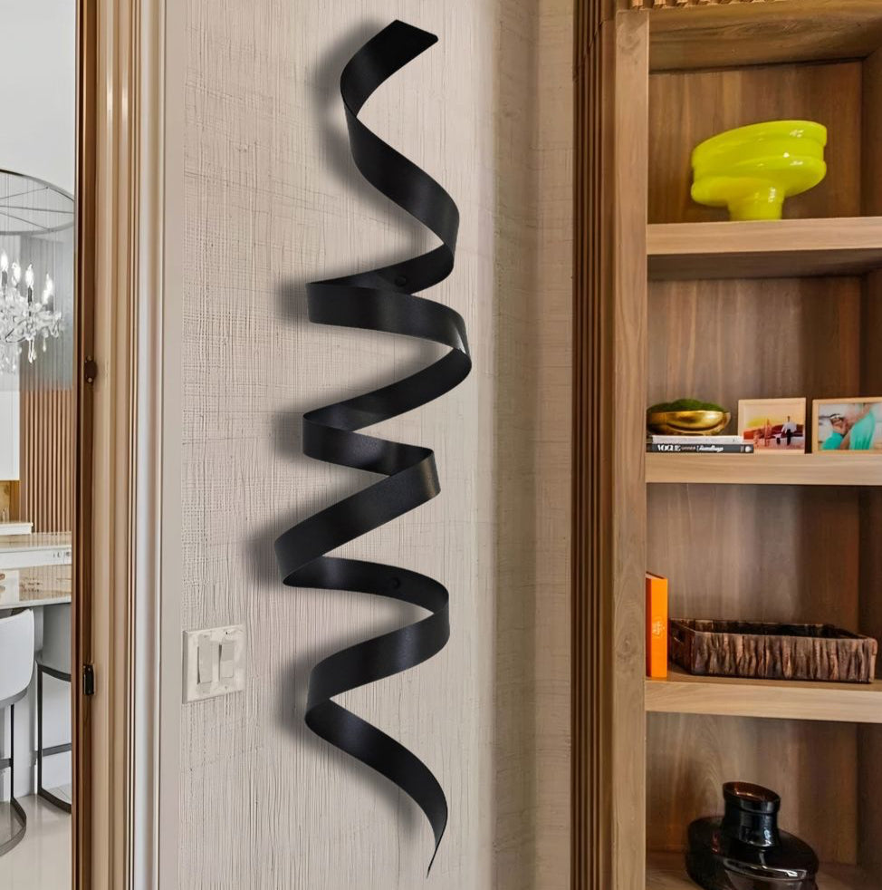 Black Wall Twist