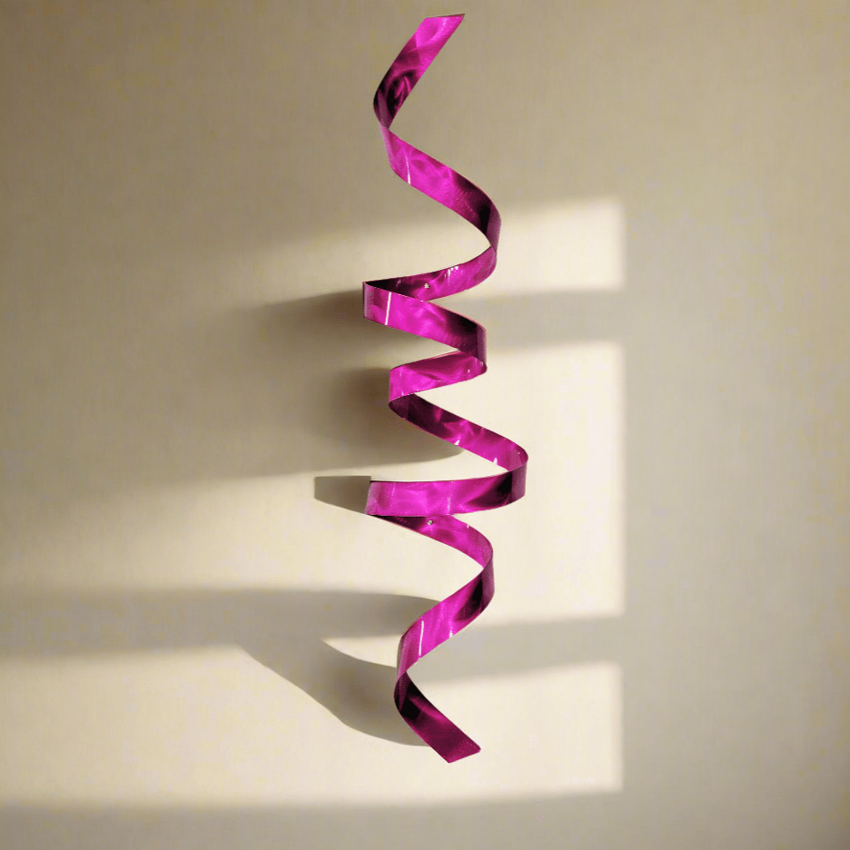Berry Wall Twist