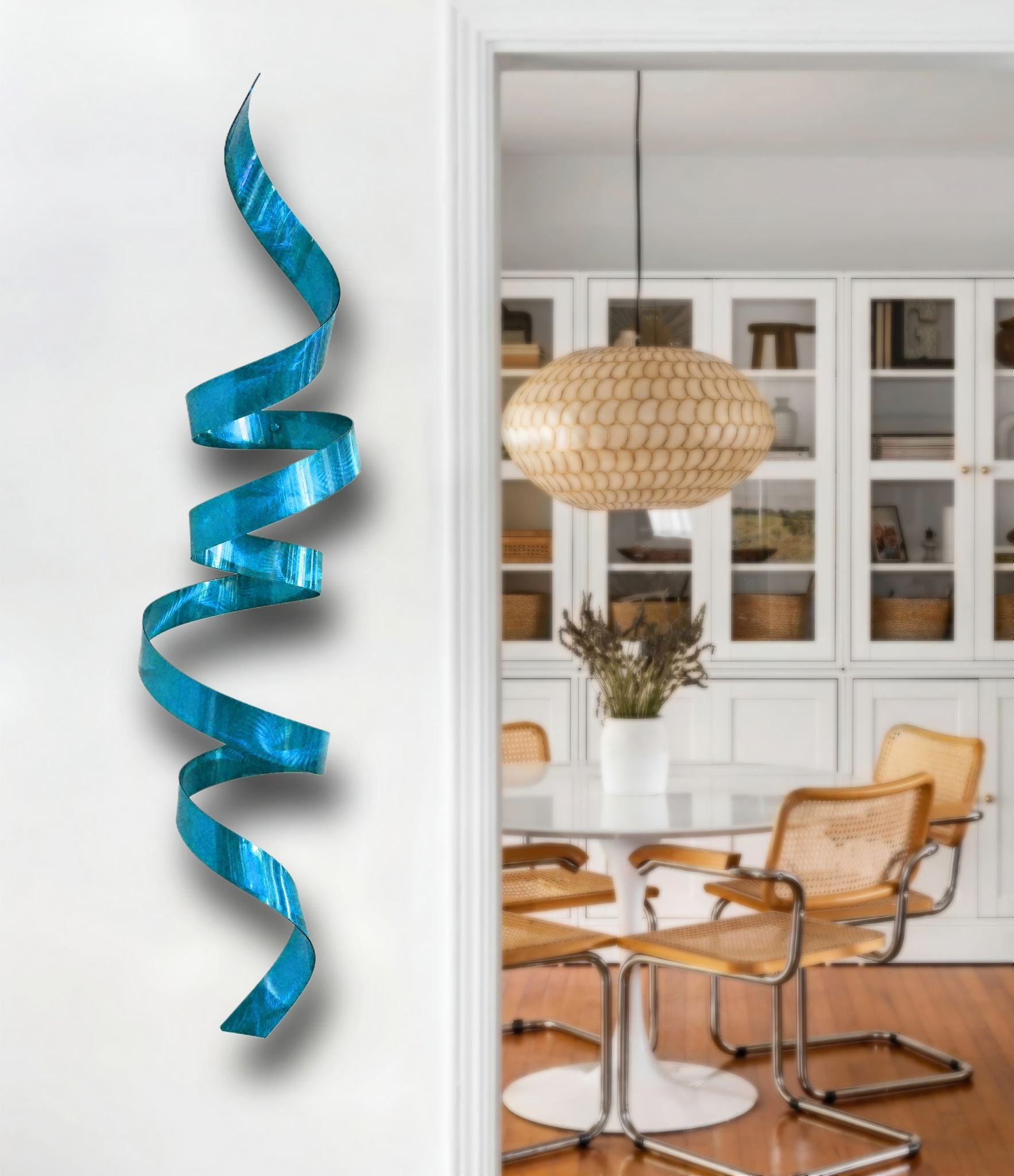 Aqua Wall Twist